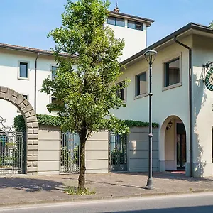 Bes Zoia Hotel Boltiere