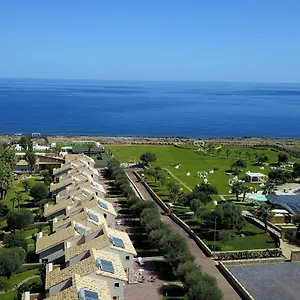 Capo Campolato Hotel Brucoli